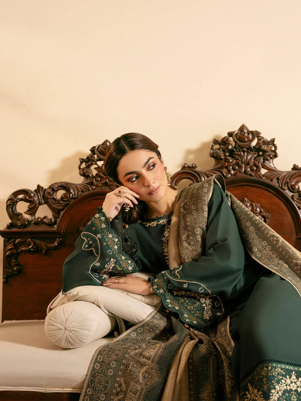 IZEL DHANAK 3PC EMBROIDERED UNSTICHED ARTICLE BA-383